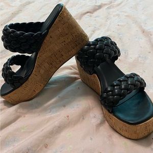 Shushop Black Braided Wesge